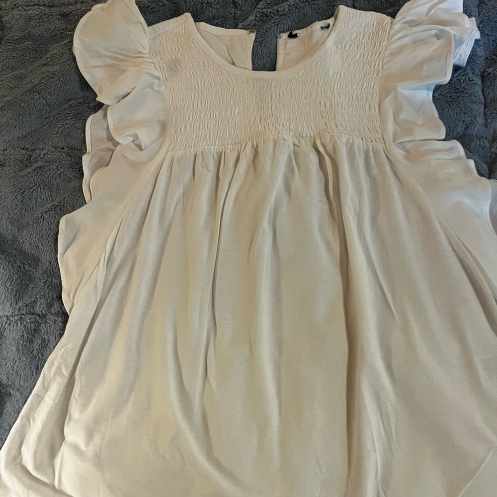 Banana Republic White Top